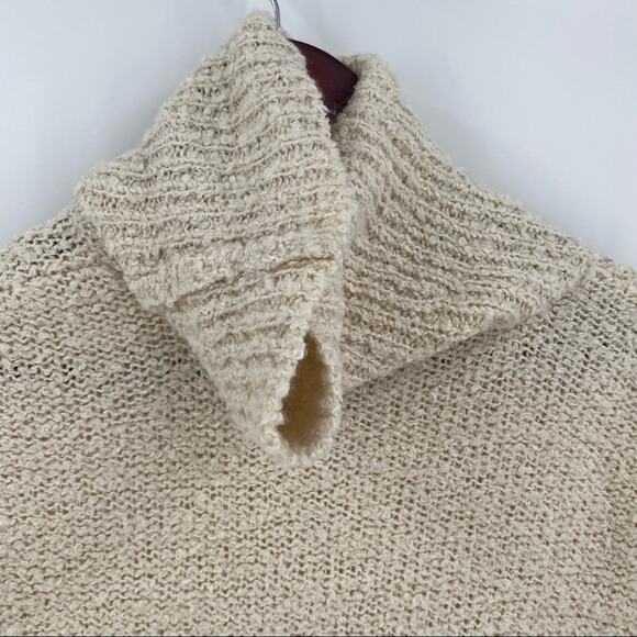 Cream turtleneck oversized sweater Forever 21 large - Picture 4 of 7